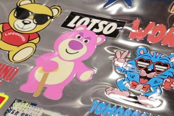 Clean Edge UV DTF vs Glue Overflow